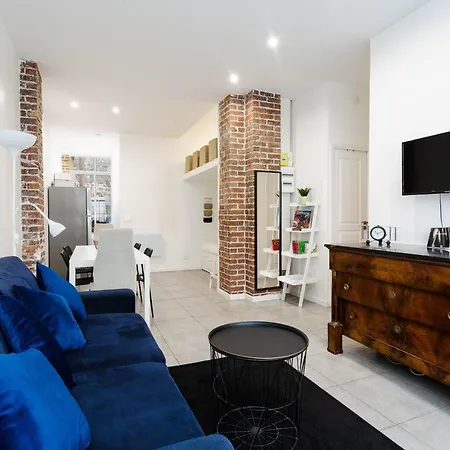Apartment Rare! Private Garden In Paris, Close To Sacre Coeur Basilica! Paris