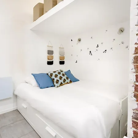 Apartment Rare! Private Garden In Paris, Close To Sacre Coeur Basilica! Paris